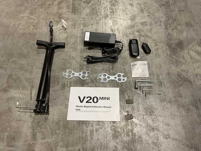 V20 - mini - purple - elektrische fiets - afbeelding 4 van  13