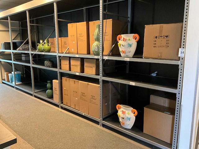 Vaas (44x) - afbeelding 1 van  3