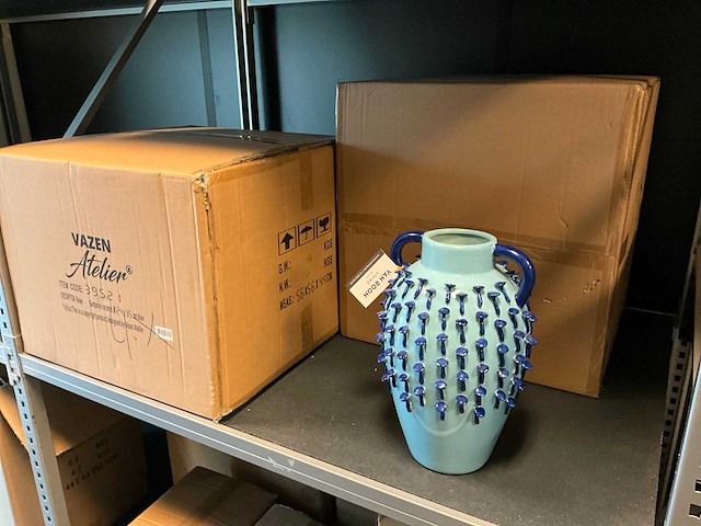 Vaas (84x) - afbeelding 2 van  19