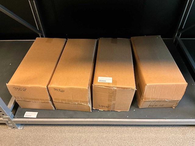 Vaas (84x) - afbeelding 18 van  19