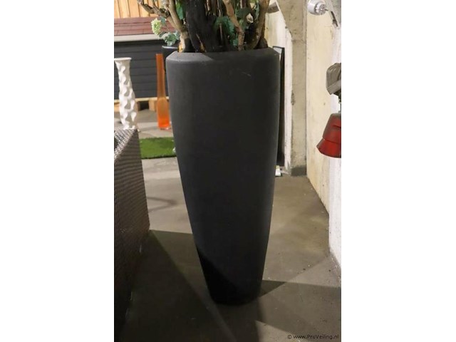 Vaas met kunstbloemen & decoratieve takken - afbeelding 2 van  5