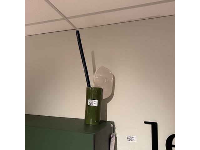 Vaas vitra, decoupage - afbeelding 1 van  4