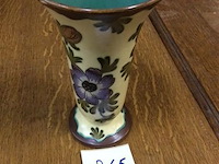 Vaas - afbeelding 1 van  3