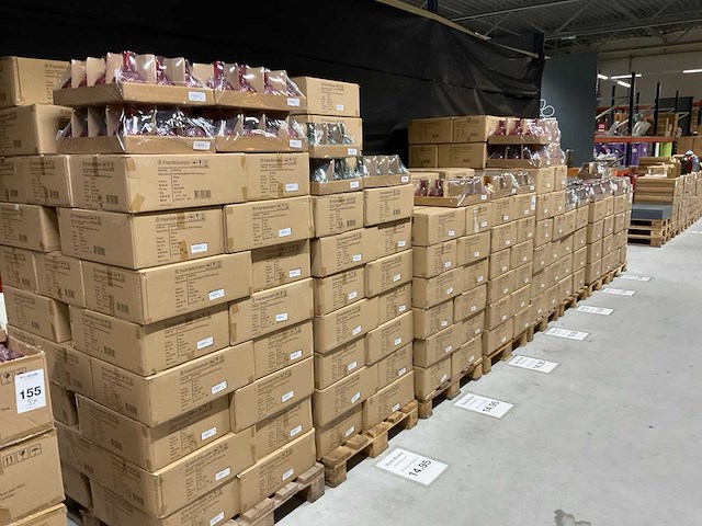 Vaasjes (4x) - afbeelding 10 van  12