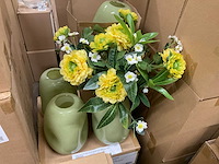 Vaasjes - afbeelding 8 van  21