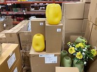 Vaasjes - afbeelding 10 van  21