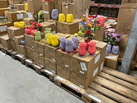 Vaasjes - afbeelding 1 van  21