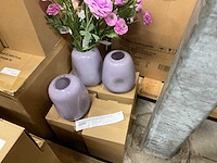 Vaasjes - afbeelding 15 van  21