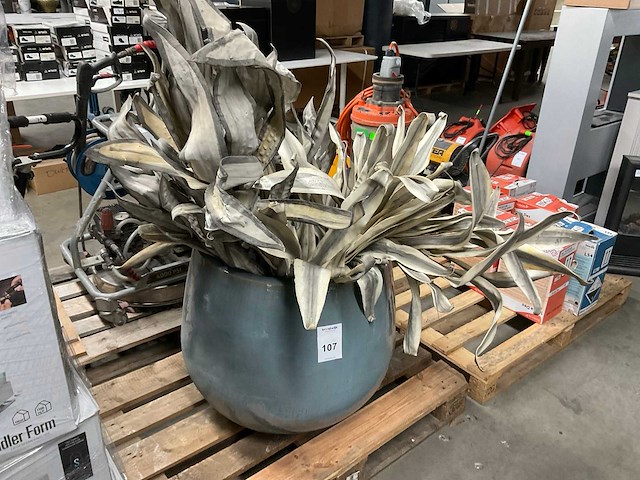 Vaas/pot - afbeelding 1 van  6