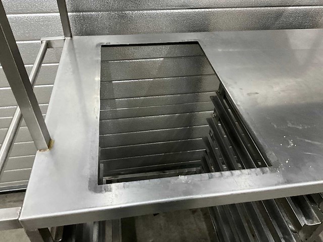 Vaatwaskorven afruimwagen - afbeelding 5 van  8