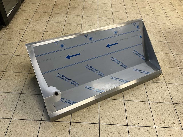 Vaatwaskorven wandschap - afbeelding 2 van  6