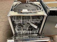 Vaatwasser 2x bosch, 1x whirlpool, 1x onbekens (4x) - afbeelding 5 van  5