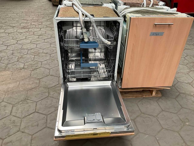 Vaatwasser 2x bosch, 2x siemens (4x) - afbeelding 6 van  6