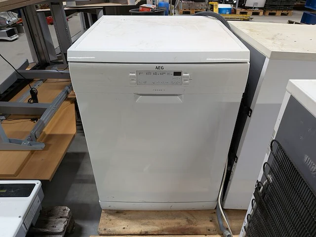 Vaatwasser en 2x tafelmodel koelkast, sb, aeg - afbeelding 8 van  9