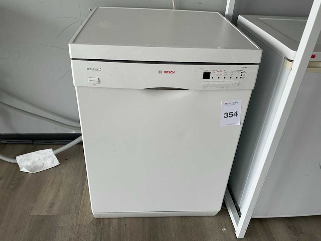 Vaatwasser + koelkast - afbeelding 1 van  7