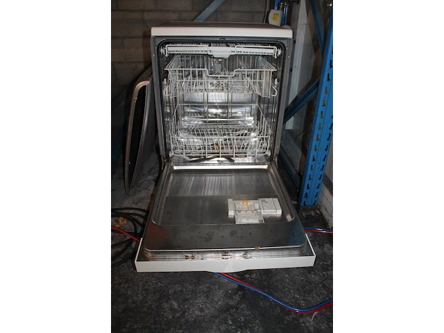 Vaatwasser miele. werking onbekend. - afbeelding 3 van  3