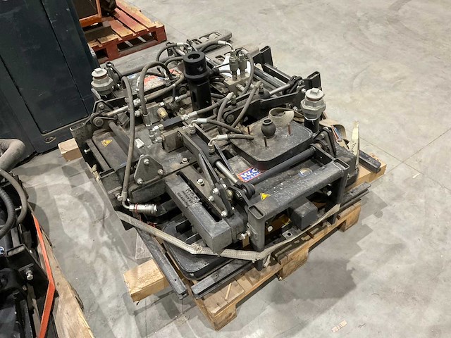 Vacuüm bestrating toebehoren voor graafmachine - afbeelding 4 van  23