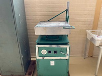 Vacuüm vormmachine - afbeelding 7 van  13