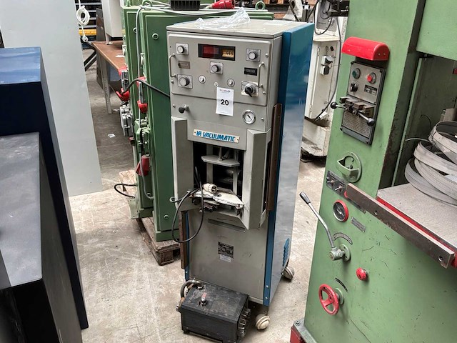 Vacuumatic mv vacuüm-skinverpakkingsmachine - afbeelding 1 van  4