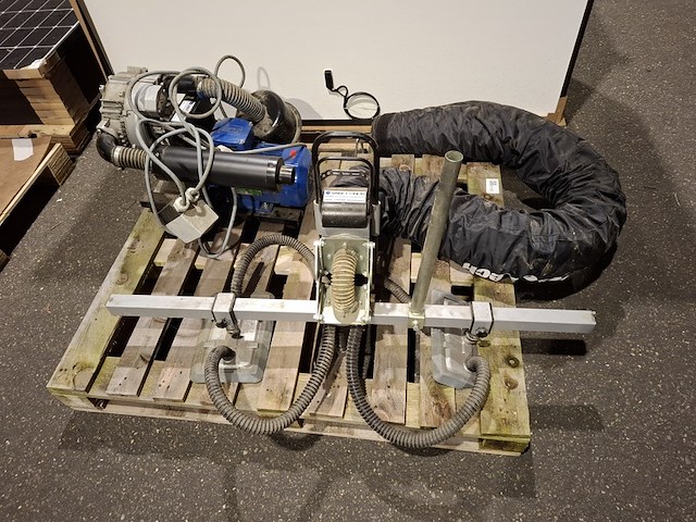 Vacuumheffer met motor movomech-ab, vacuhand pro 140e, bouwjaar 2022 - afbeelding 1 van  6