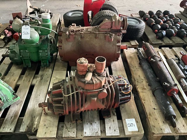 Vacuümpomp (2x) - afbeelding 1 van  5