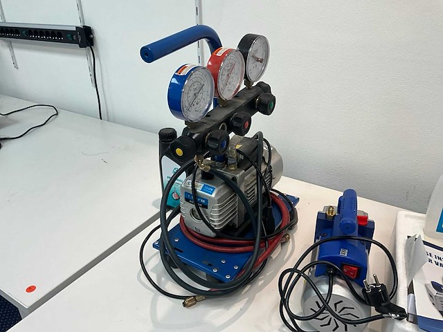 Vacuümpomp (2x) - afbeelding 5 van  8