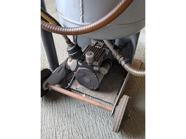 Vacuumpomp - afbeelding 10 van  11