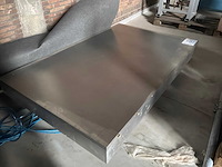 Vacuümtabel - afbeelding 1 van  7