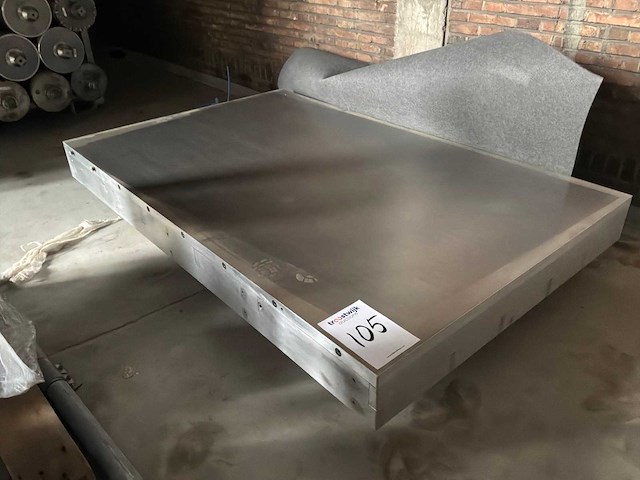 Vacuümtabel - afbeelding 2 van  7