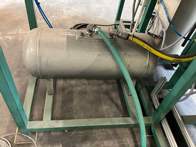 Vacuumvorm machine - afbeelding 14 van  15