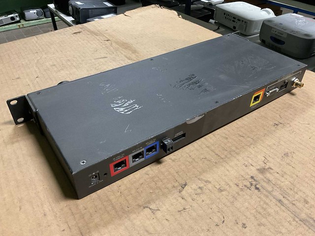 Vaddio ccu hd-19 cat5 universal ccu (2x) - afbeelding 2 van  3