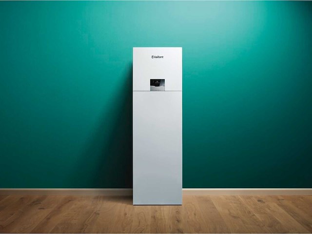 Vaillant - unitower - vwl 108/7.7 is c2 - warmtepomp - afbeelding 1 van  2