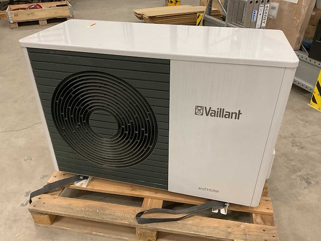 Vaillant arotherm vwl 35/3 as 230v warmtepomp (lucht/water) monobloc - afbeelding 1 van  3