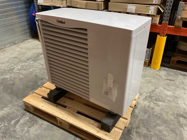 Vaillant arotherm vwl 55/3 a 230v warmtepomp (lucht/water) monobloc - afbeelding 1 van  6
