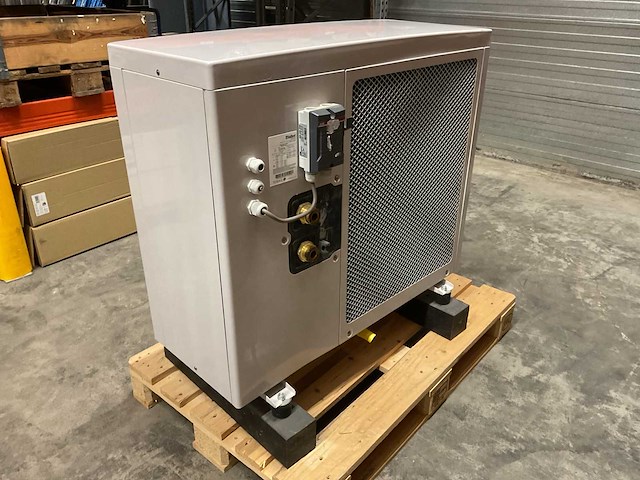 Vaillant arotherm vwl 55/3 a 230v warmtepomp (lucht/water) monobloc - afbeelding 2 van  6