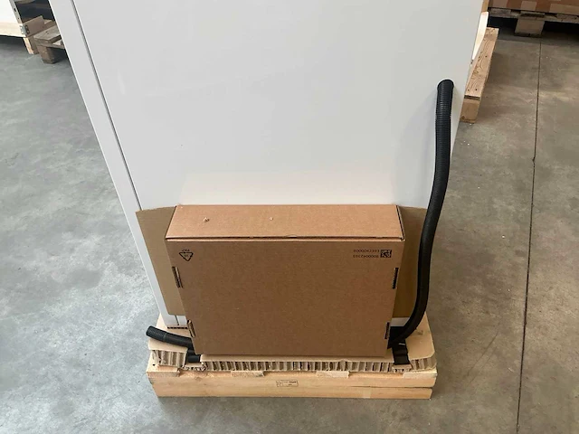 Vaillant unitower split plus vwl 78/8.2 is s2 warmtepomp - afbeelding 10 van  11