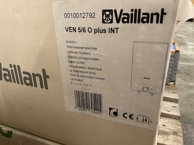 Vaillant ven 5/6 o plus int 5l elektrische boiler - afbeelding 2 van  2