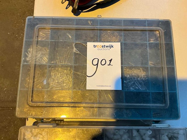 Vakkendoos met inhoud (2x) - afbeelding 3 van  3