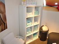 Vakkenkast ikea, afm. 77 x 39 x 147 cm. - afbeelding 1 van  2