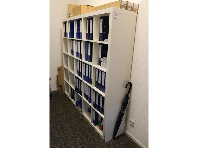 Vakkenkast ikea afmeting 184 x 39 x 184 cm. exclusief inhoud - afbeelding 2 van  2