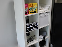 Vakkenkast ikea. afmeting 79 x 39 x 150 cm. - afbeelding 2 van  2