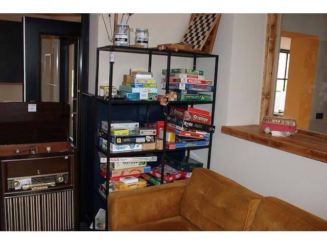 Vakkenkast met afmeting 100 x 36 x 175 cm. let op: exclusief inhoud. - afbeelding 1 van  2