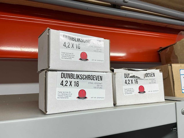 Vakkenkast met bouten, moeren & ringen (10x) - afbeelding 2 van  93