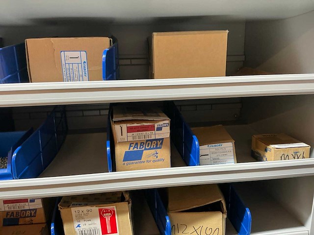 Vakkenkast met bouten, moeren & ringen (10x) - afbeelding 19 van  93