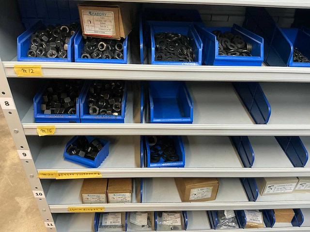 Vakkenkast met bouten, moeren & ringen (10x) - afbeelding 38 van  93