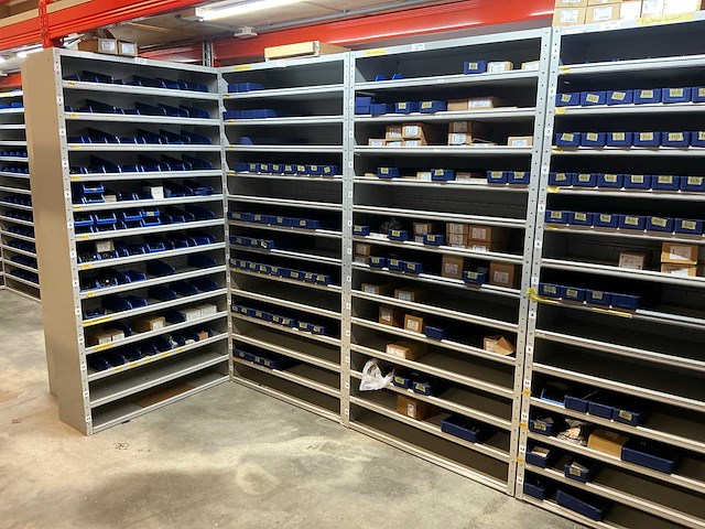 Vakkenkast met bouten, moeren & ringen (10x) - afbeelding 34 van  93