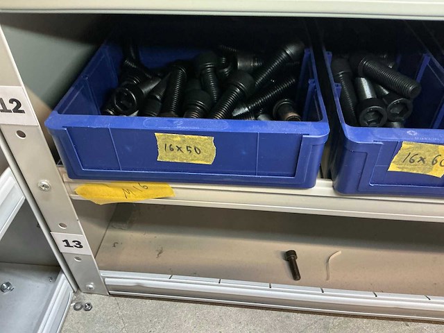 Vakkenkast met bouten, moeren & ringen (10x) - afbeelding 55 van  93