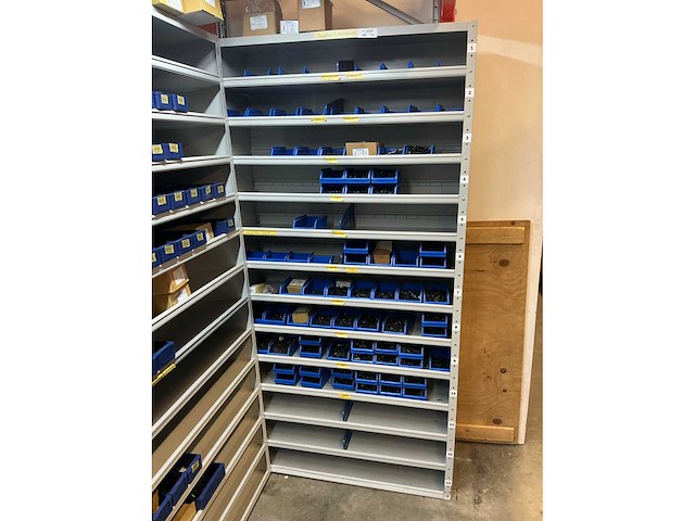 Vakkenkast met bouten, moeren & ringen (10x) - afbeelding 81 van  93