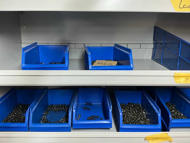 Vakkenkast met bouten, moeren & ringen (10x) - afbeelding 83 van  93
