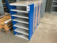 Vakkenkast met inhoud (2x) - afbeelding 1 van  11